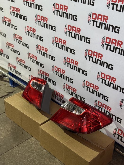 Задний фонарь Camry 50