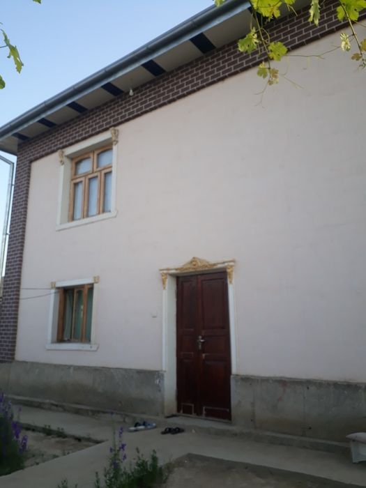 Уй сотилади Чиноз.Олмозор.2МФИ