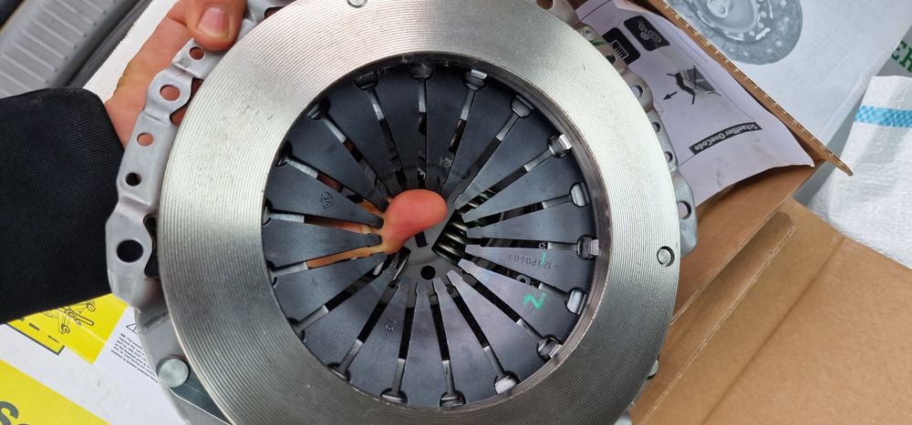 Disc ambreaj Luk Renault fiat double 1.3