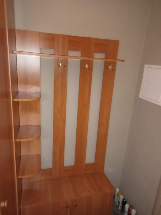 Продам прихожую в