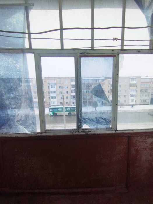 Продам 2 комн в 19 мкр