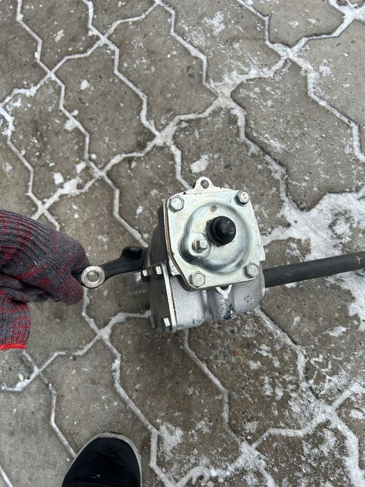 Продам рулевую колонку на 2107