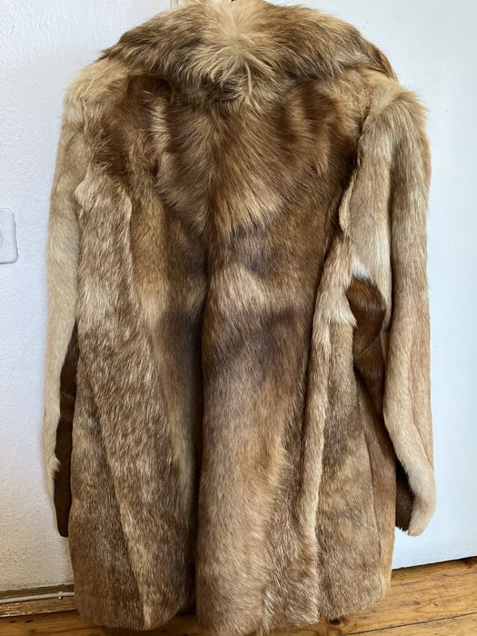 Дамско палто от лисича кожа