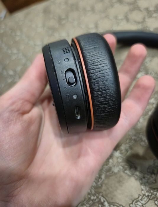 Jabra Evolve 75 в отличном состоянии