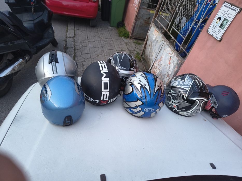 Мото каски  различни цени