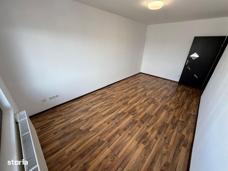 Vand apartament 3 camere Buna Ziua