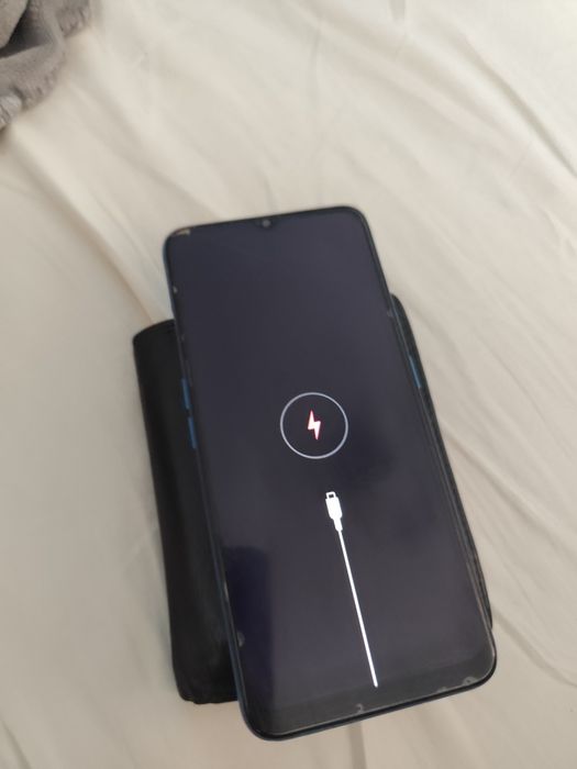 Oppo A9 liber de rețea