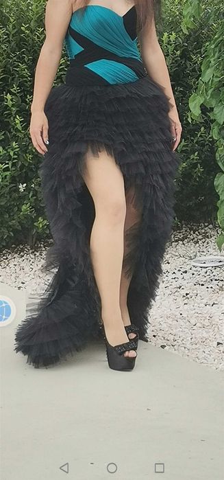 Абитуриентска рокля. Официална рокля