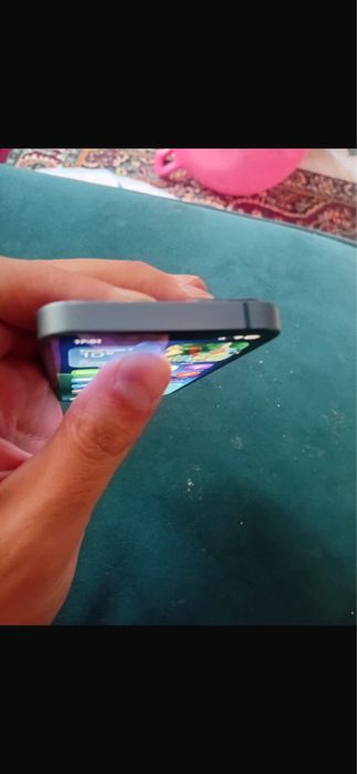 Продам Айфон мини 13 128г