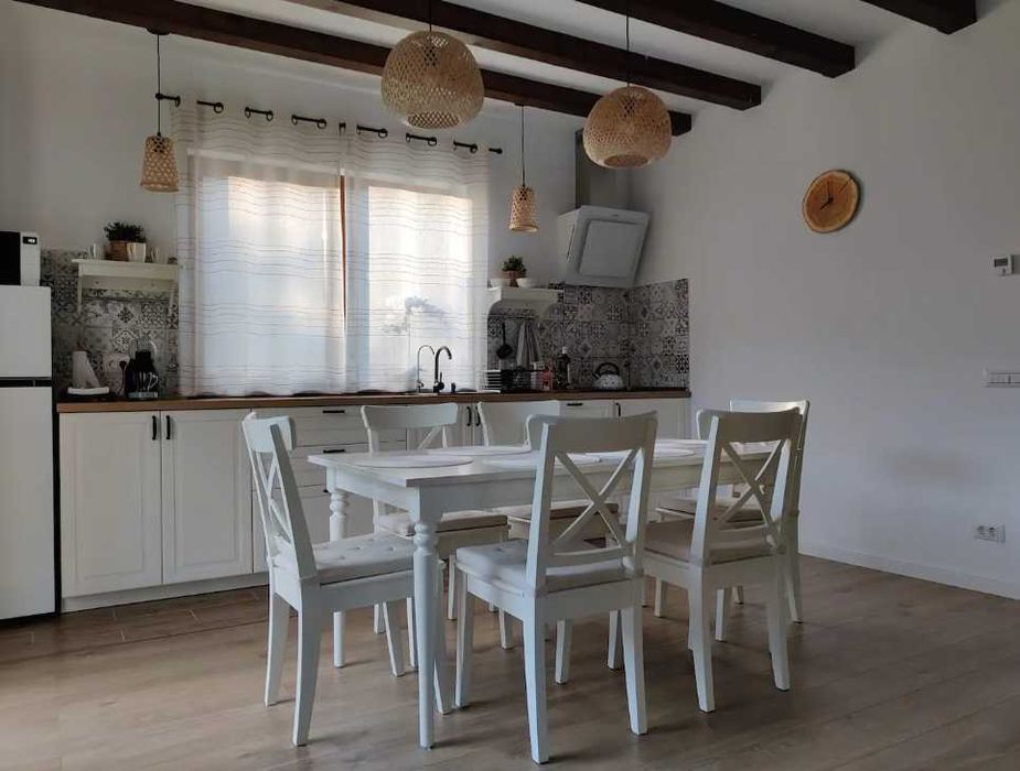 Дава се под наем Двустаен апартамент в Пловдив, Младежки Хълм - 64 кв.м за 280.5 € - Снимка #1