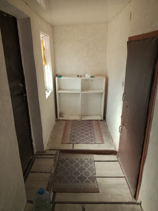 Үи сатылады Индерден