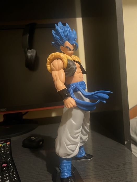 Figurina Gogeta Blue Dragon ball Super stare buna