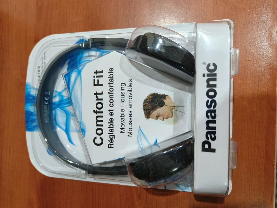 Căști audio wireless noi.