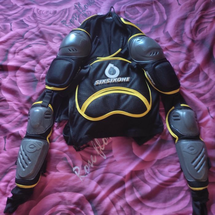 Детска ризница за мотокрос