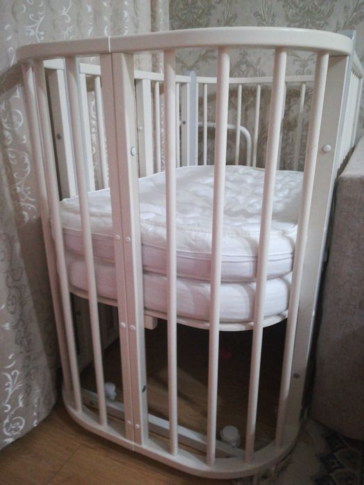 Детский стол для кормления