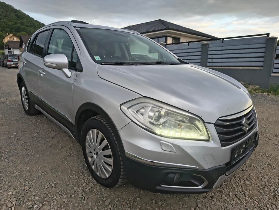 Suzuki S-Cross diesel, 6.199 € — imagine 2