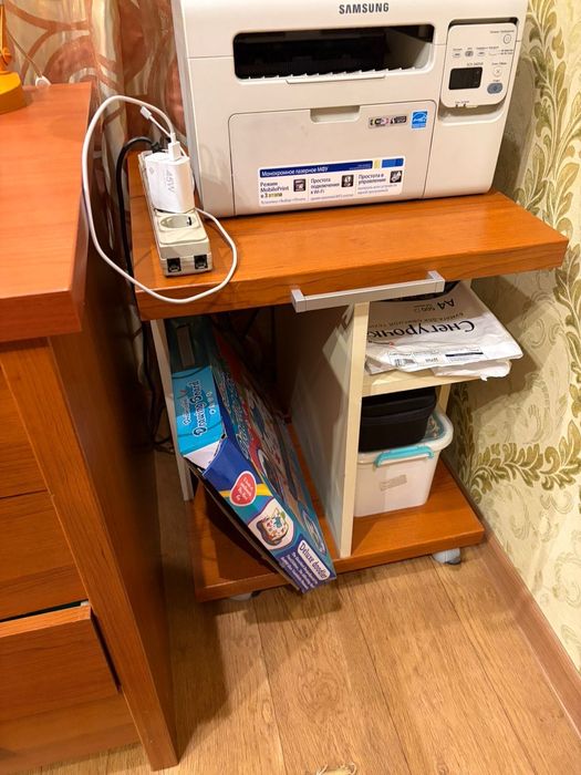 Продам спальный гарнитур производство Польша