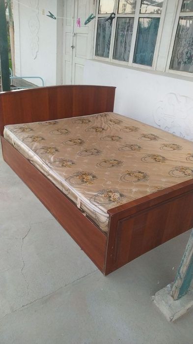 Dvux Spalnil sotiladi