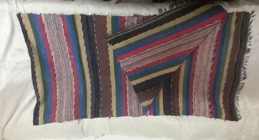 Ръчнотъкани  черги