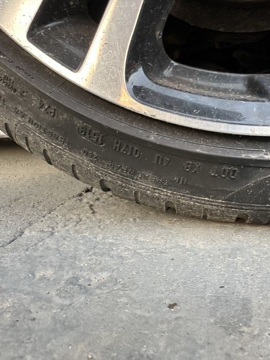 Roti Jante Borbet R18 5x114.3 Cauciucuri Pirelli P Zero