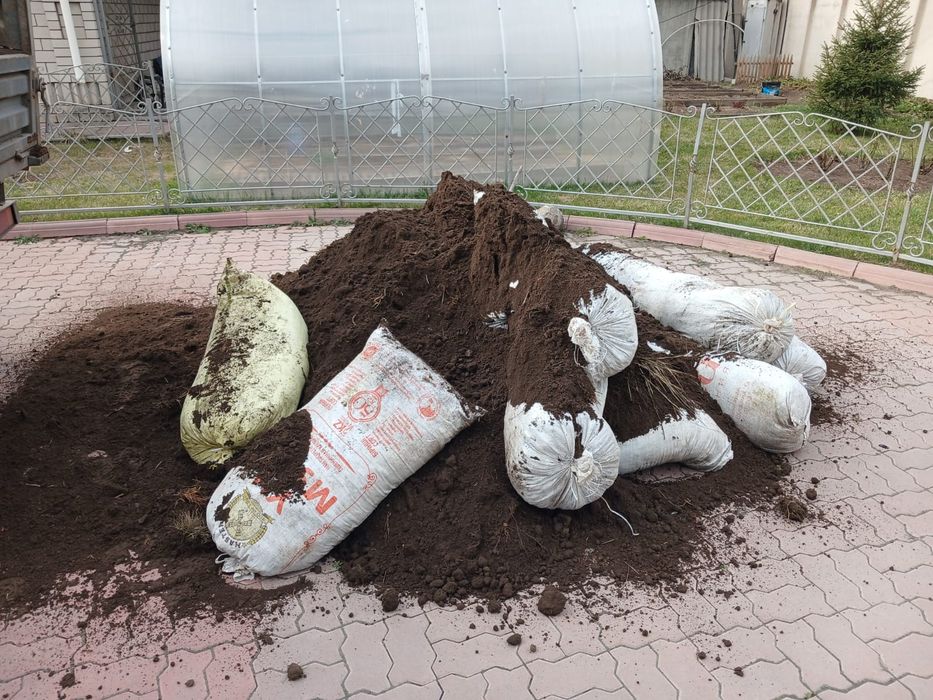 Продам перегной мешками мелкий чистый