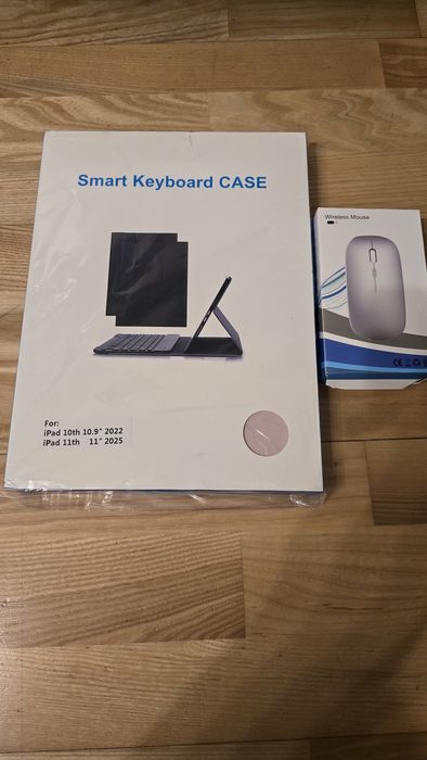 Husă cu tastatura touchpad Ipad 11, 11" 2025