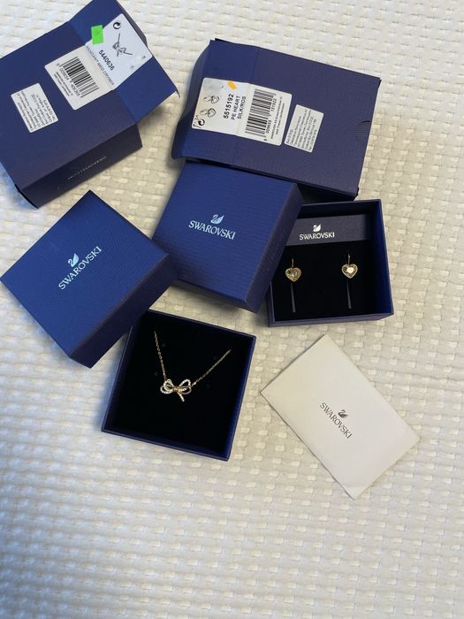 Swarovski колие и обици