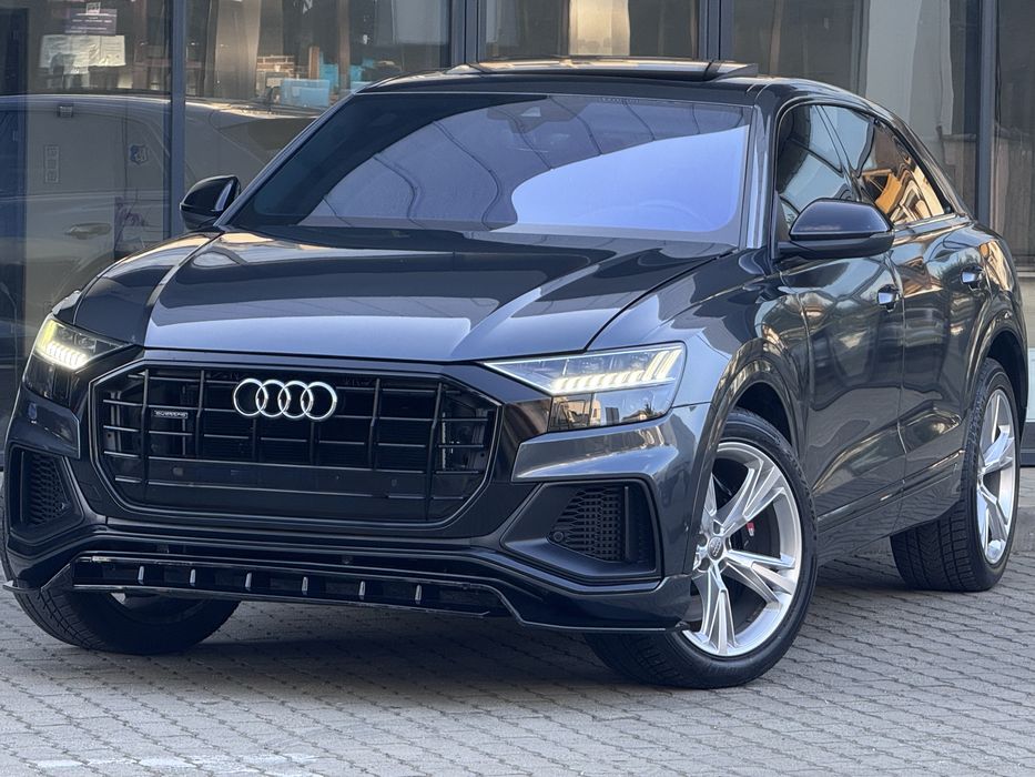 Audi SQ8 4.0i 550cp *Motor Lamborghini *Panorama *Matrix *Interior RSQ8 *Evacuare RS *28000 Km *Stare ca noua