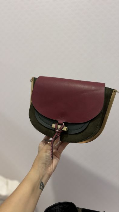 Продаю женские сумки