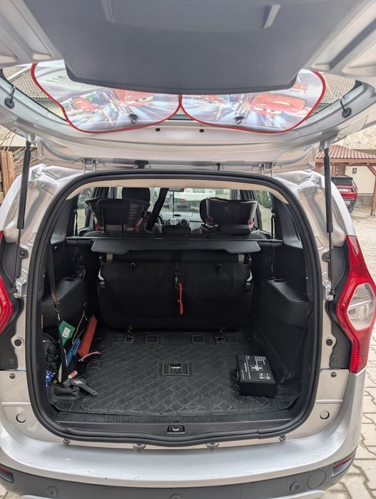Dacia Lodgy Stepway-1.5 diesel - 7 locuri