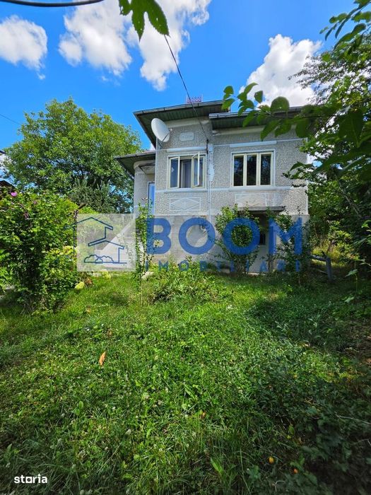 Casa Ocnita | Ideal investitie | Zona Turistica