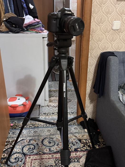Фотоапарат Canon Mark 3