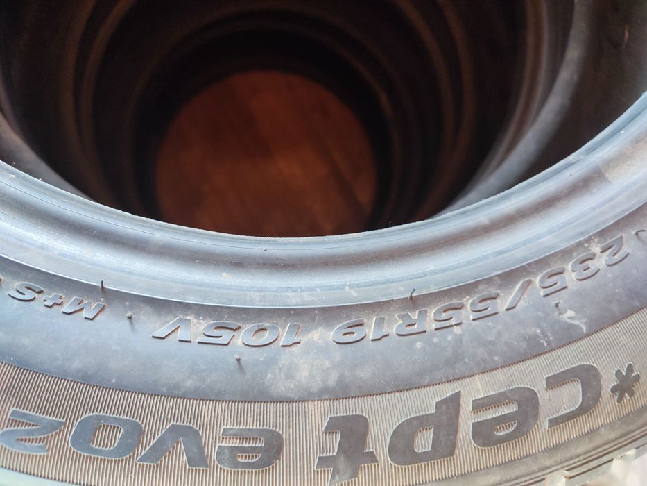 Шины Hankook 4 шт. 235/55/R19
