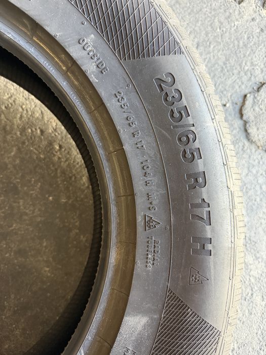 2 anvelope iarna 235/65/17 , Continental , DOT 2022 !