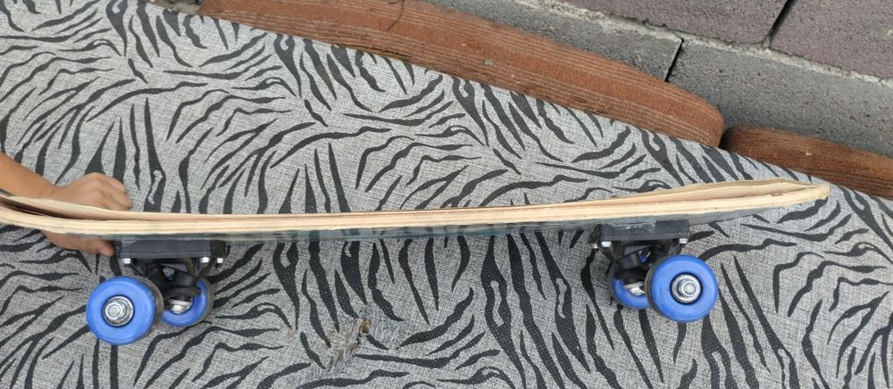 Продам скейтборд