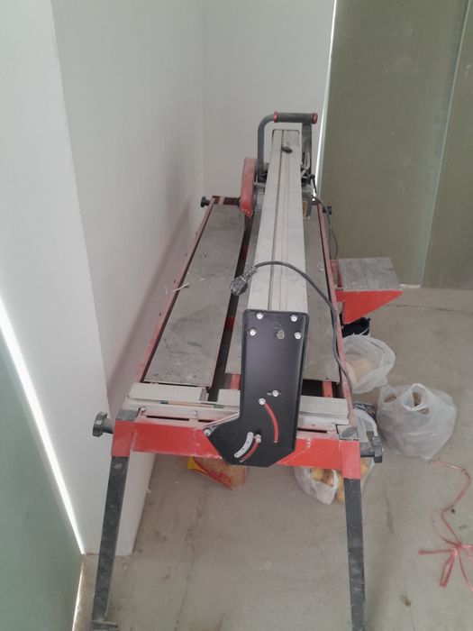 Продам плиткарез водяной срочно деньги нужны