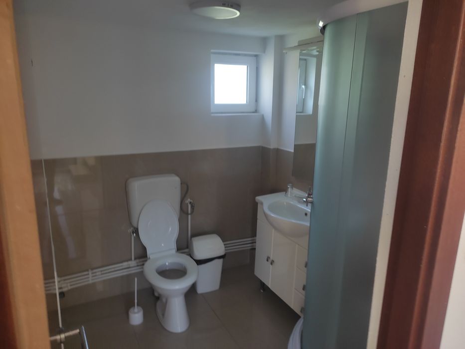 Cabană de inchiriat liberă de  paste