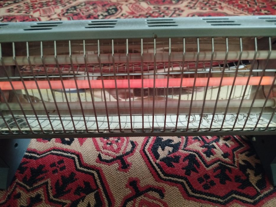 Кварцова печка luxell