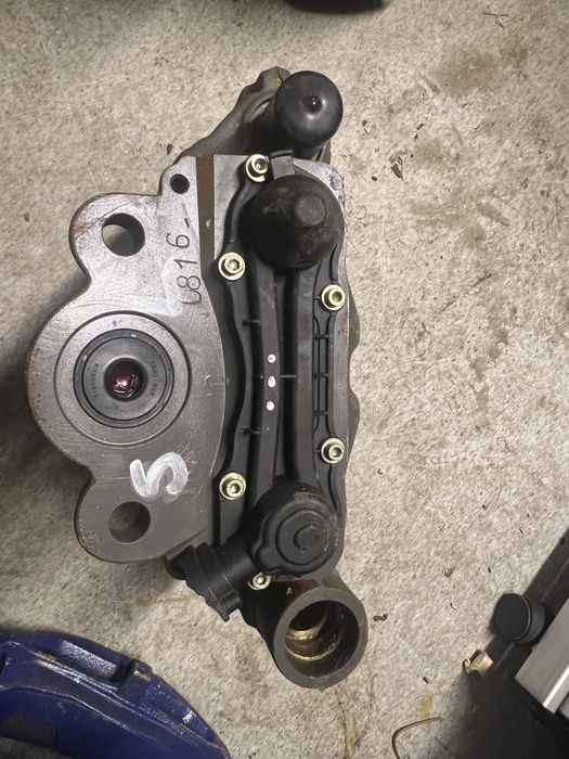 Etriere man mercedes scania