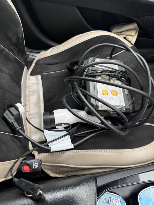 Зарядка машина электро