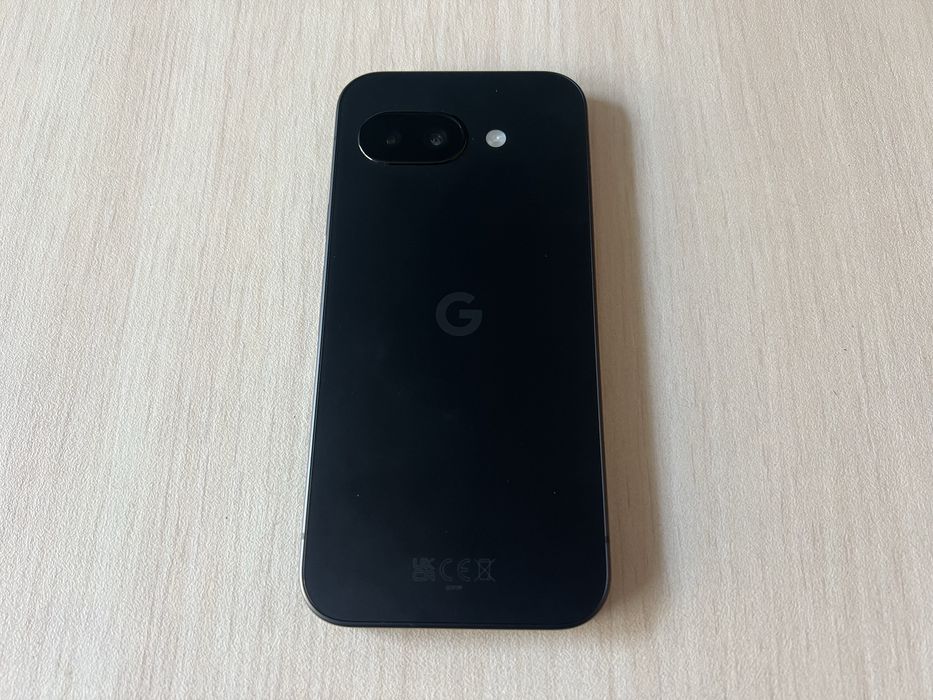 Продавам Google Pixel 9a 128/8GB