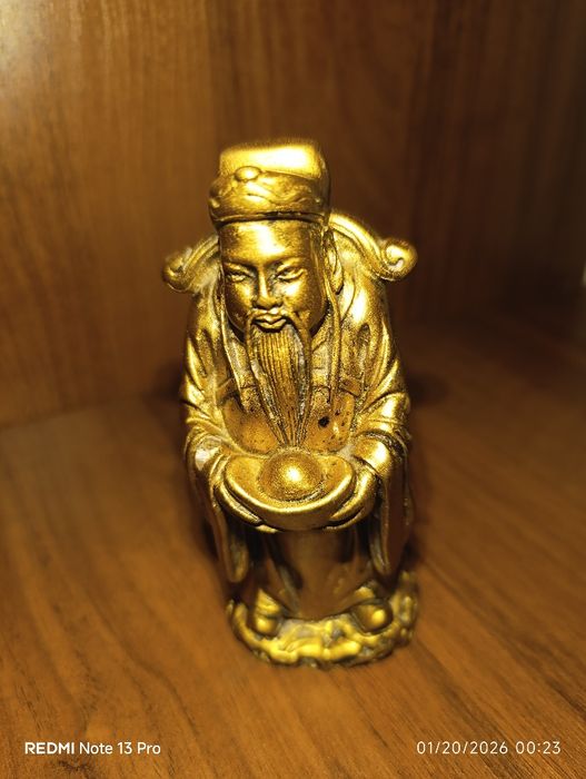 Продам статуэтки бронзовые