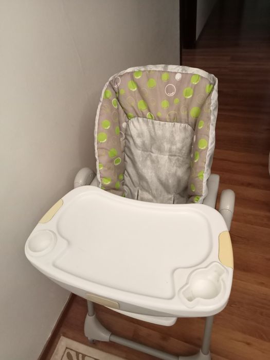 Детский обеденный стол