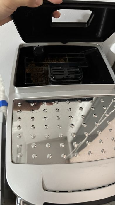 Кофемашина delonghi