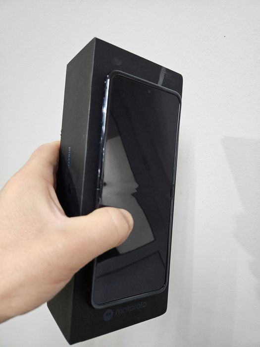 Motorola razr 50ultra, 512 gb, 12 gb, impecabil la cutie.