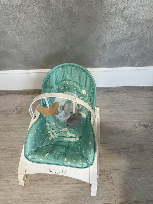 Balansoar leagan bebe cu sunete albe si vibratii