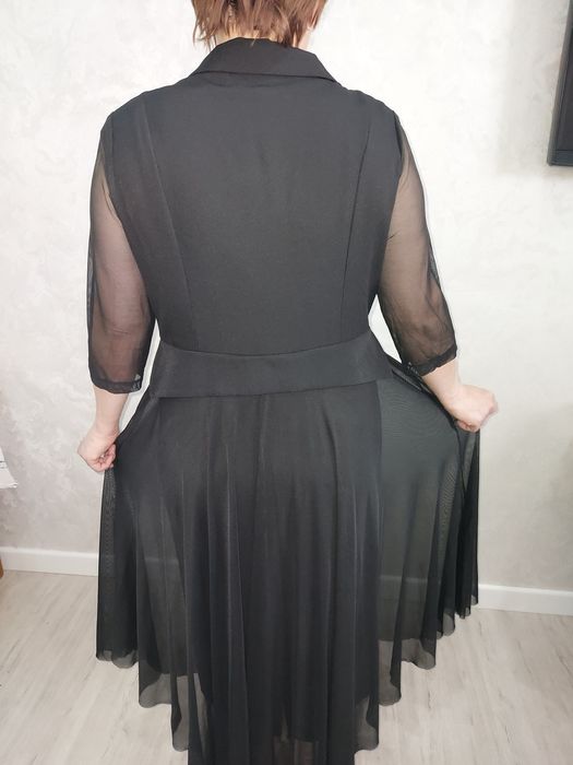 Вечернее черное  платье