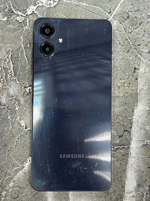 Samsung Galaxy A06