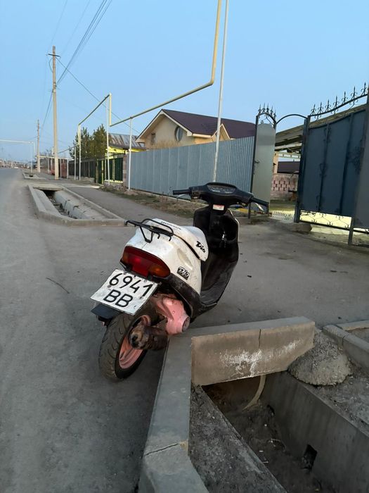 Продам Хонду Дио 27