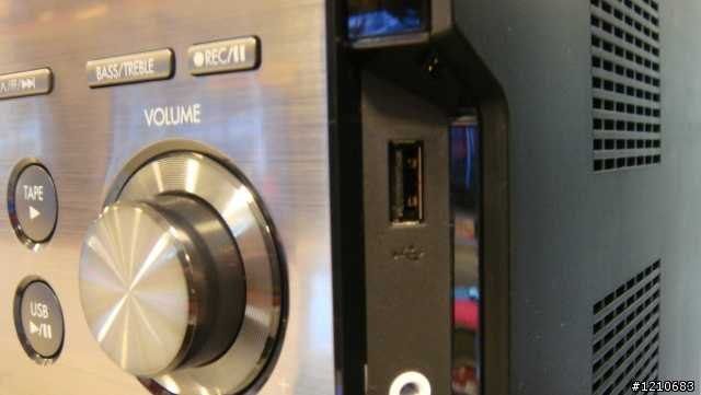 Mini panasonic muzikalniy sentr sotiladi ihchamlini yoqtiradigan uchun